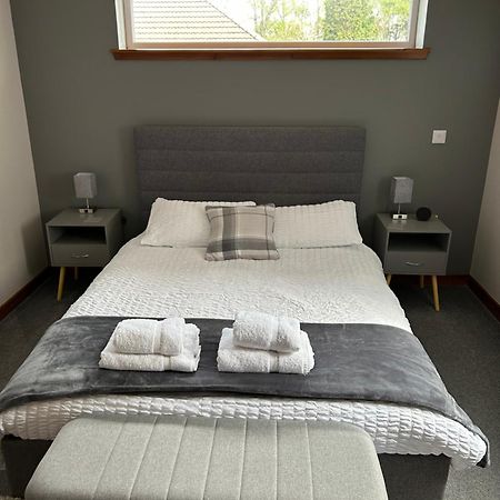 Number 6 Apartment ฟอร์ตวิลเลียม ภายนอก รูปภาพ